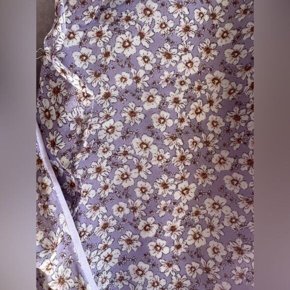 ASTR The Label Top Womens Size S Peasant Floral Smocked Chiffon Faux Wrap Blouse - Picture 5 of 8